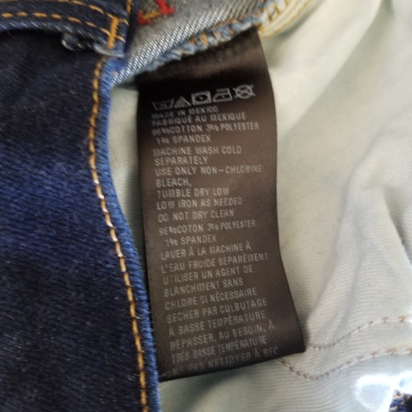 BDG (Urban Outfitters) Girl-Friend High Rise Jeans - Picture 8 of 8